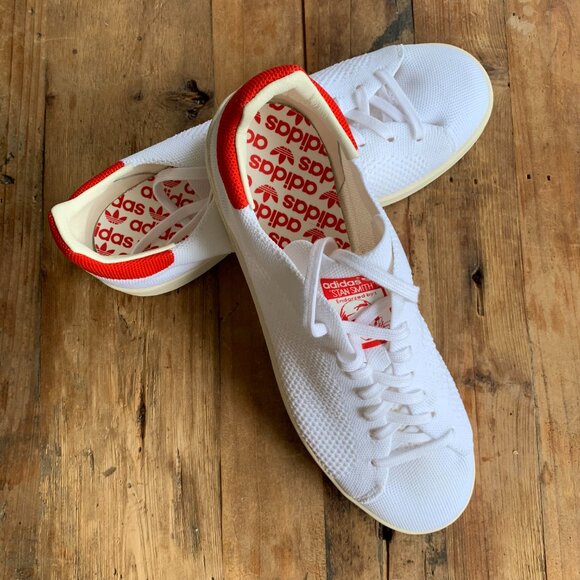 NWOT Adidas Canvas Stan Smith in Red - Picture 2 of 7